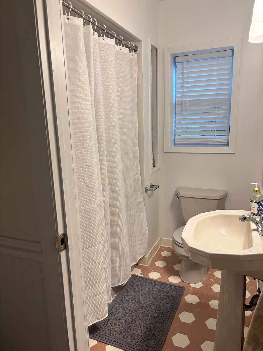Furnished Finder property 1028396_1 photo 14