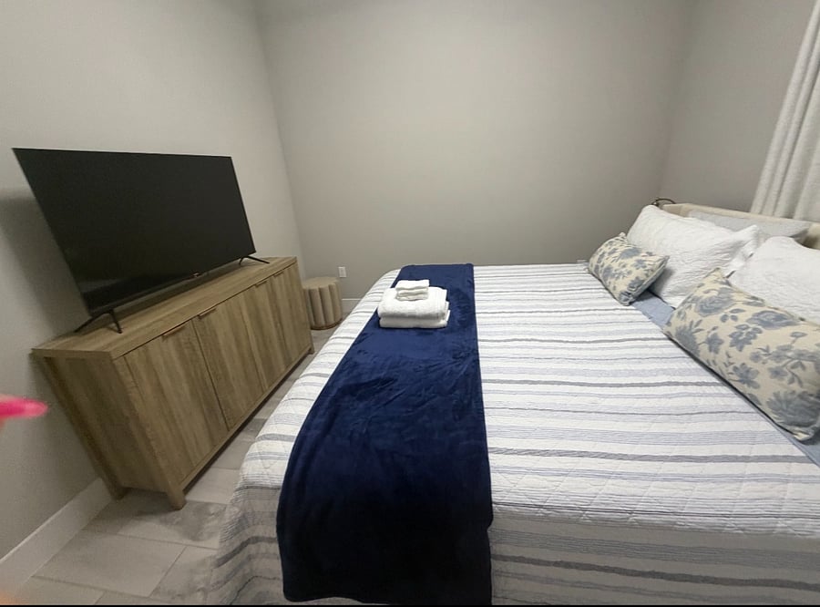 Furnished Finder property 1028402_1 photo 14