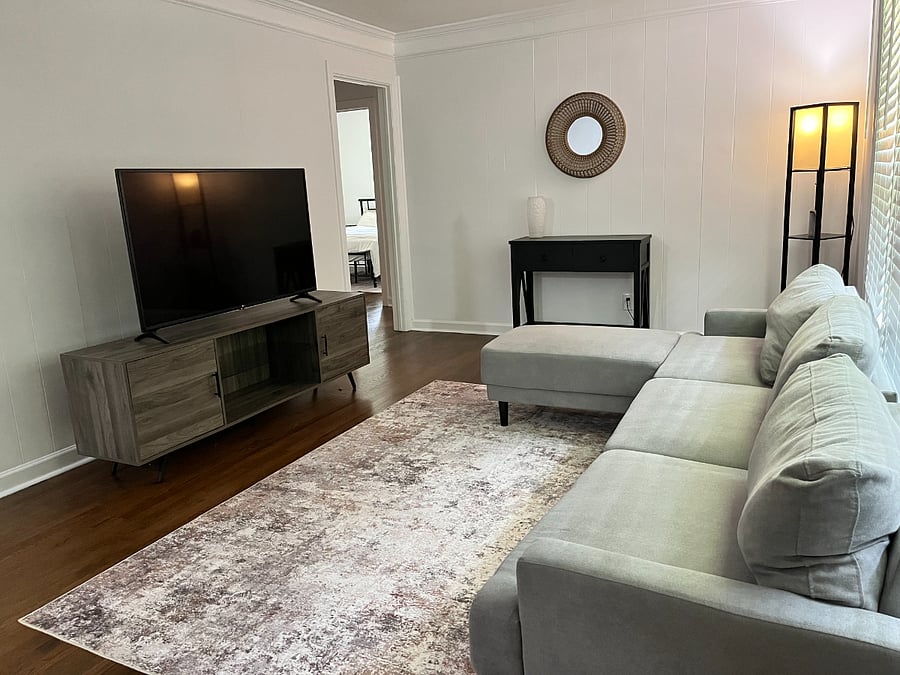 Furnished Finder property 1028406_1 photo 2
