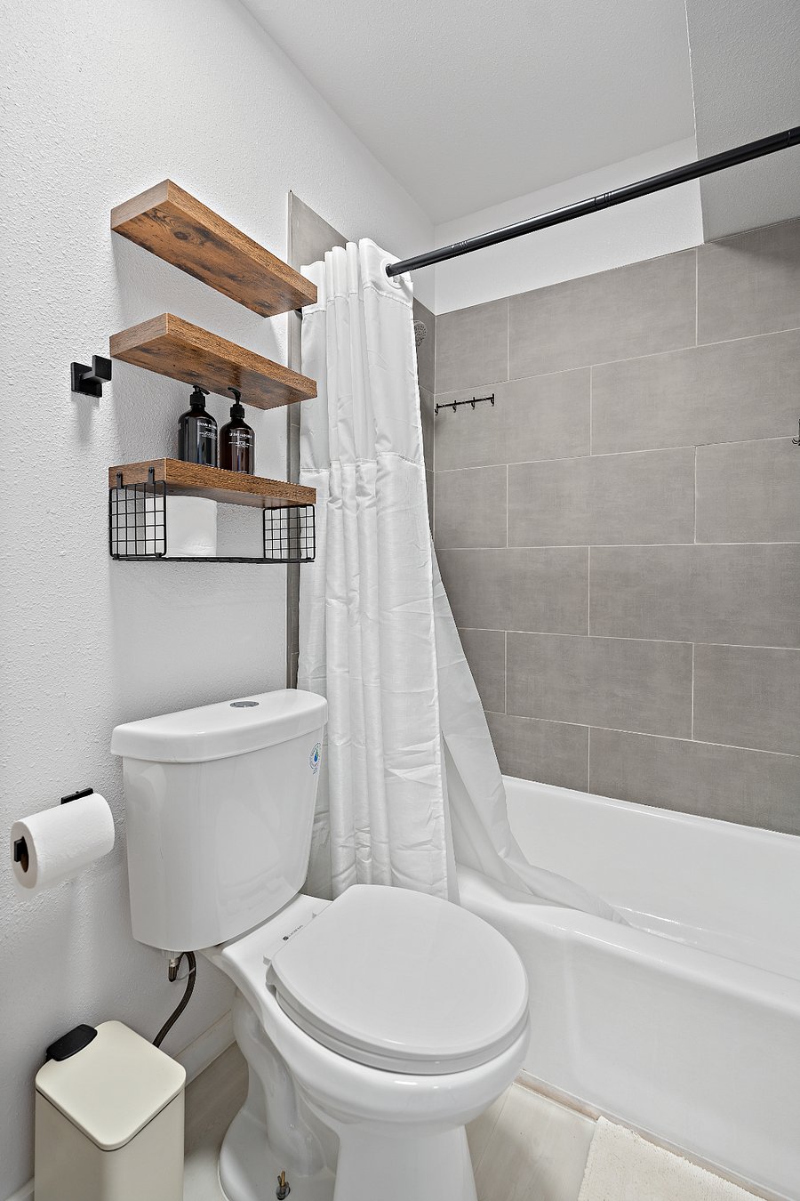 Furnished Finder property 1028407_1 photo 18