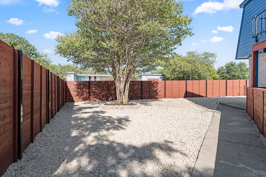 Furnished Finder property 1028407_1 photo 24