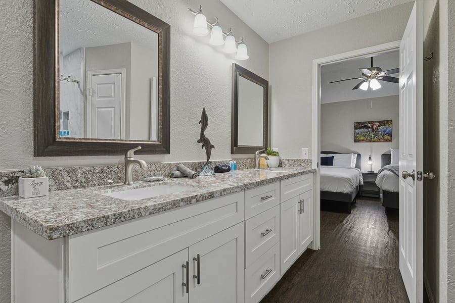 Furnished Finder property 1028418_1 photo 38