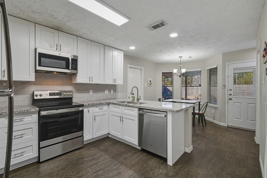 Furnished Finder property 1028418_1 photo 47