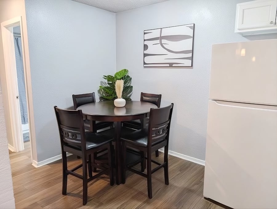 Furnished Finder property 1028431_1 photo 9