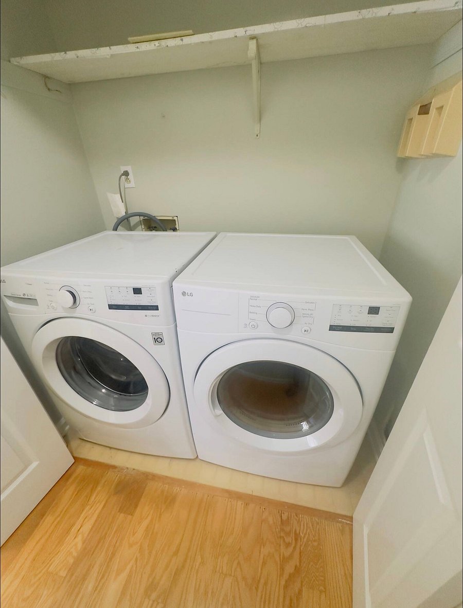 Furnished Finder property 1028459_1 photo 14