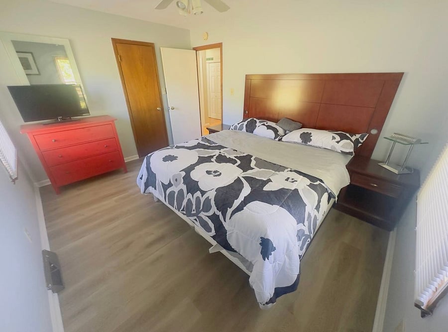 Furnished Finder property 1028459_1 photo 11
