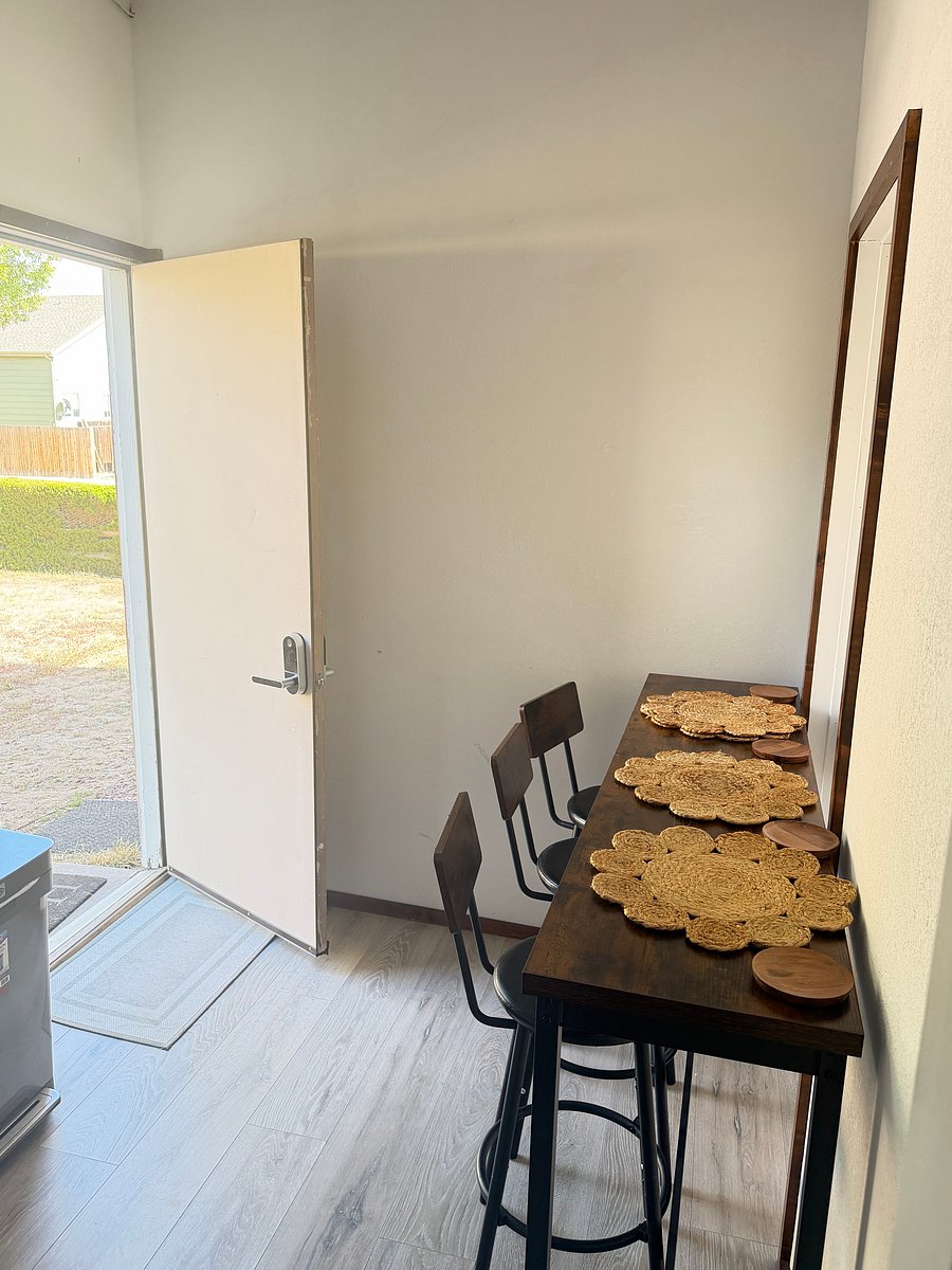 Furnished Finder property 1028468_1 photo 31