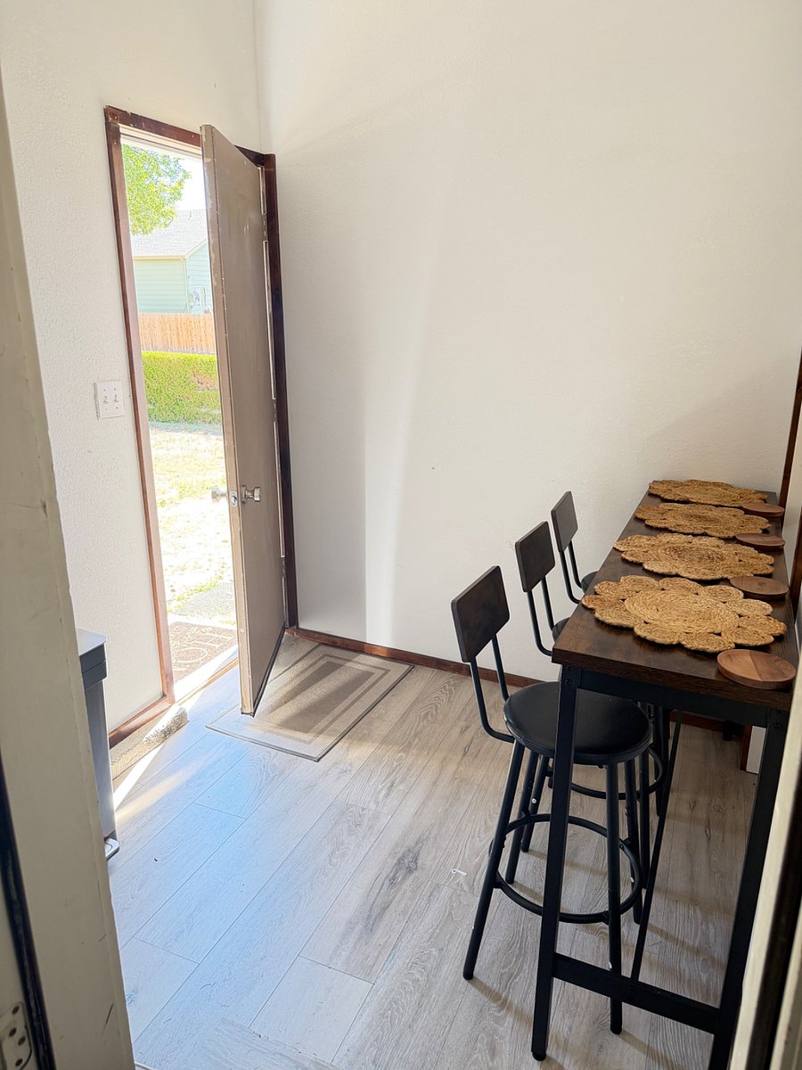 Furnished Finder property 1028468_1 photo 12