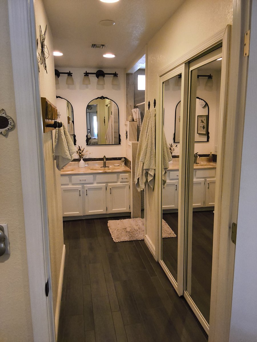 Furnished Finder property 1028471_1 photo 18