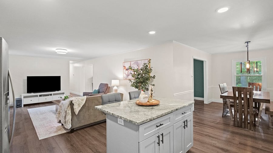 Furnished Finder property 1028473_1 photo 27