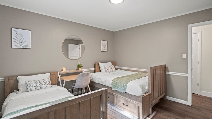 Furnished Finder property 1028473_1 photo 12