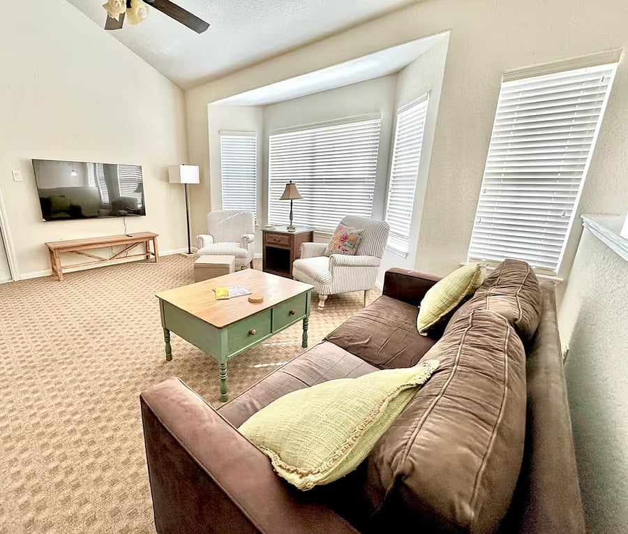 Furnished Finder property 1028478_1 photo 3