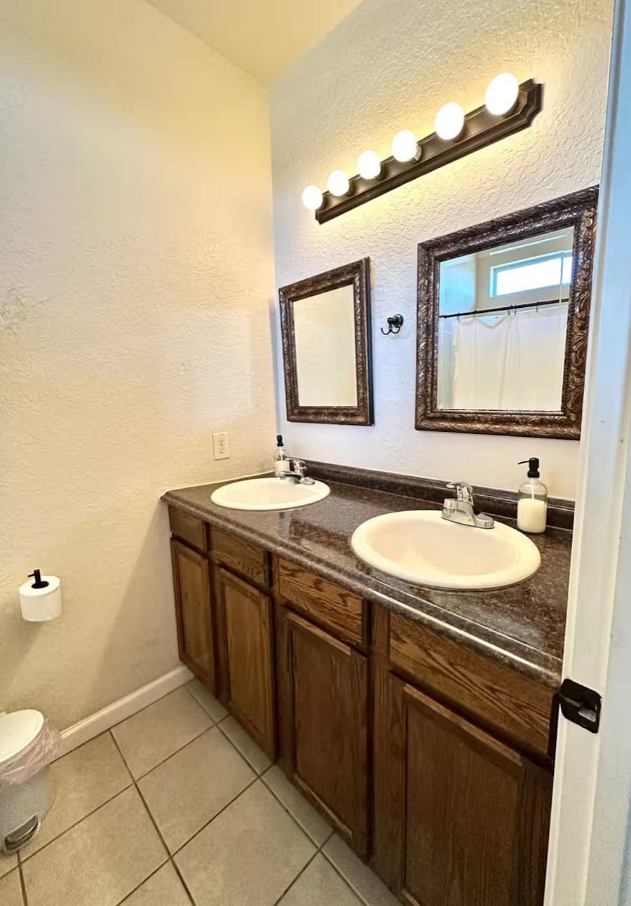 Furnished Finder property 1028478_1 photo 11