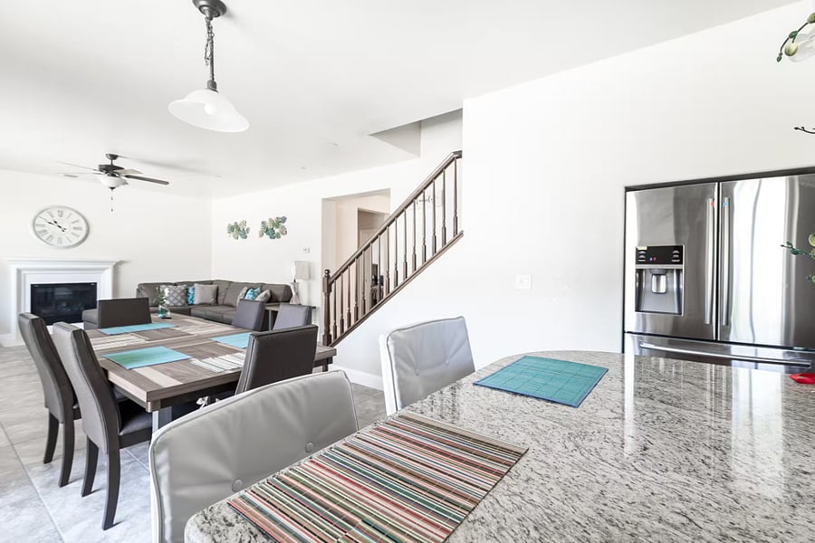 Furnished Finder property 1028479_1 photo 2