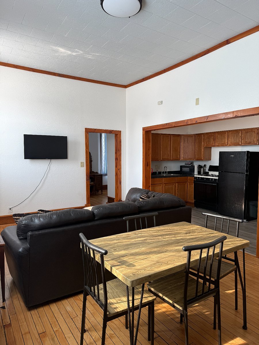 Furnished Finder property 1028497_1 photo 3