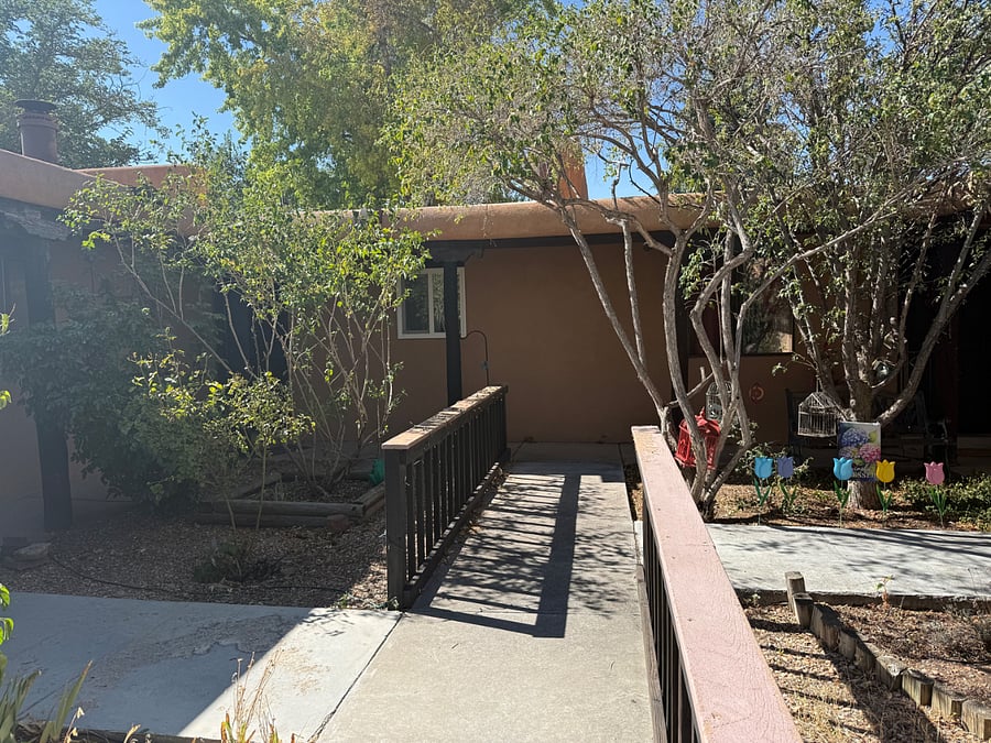 Furnished Finder property 1028502_1 photo 3