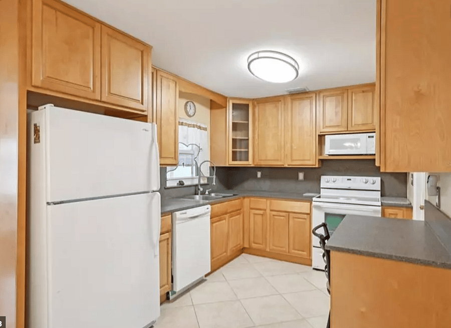 Furnished Finder property 1028508_1 photo 4
