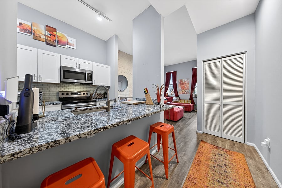 Furnished Finder property 1028553_1 photo 9