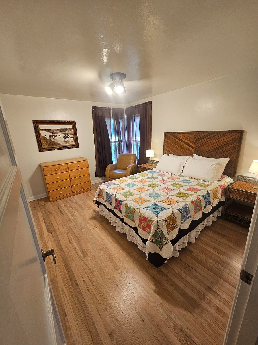Furnished Finder property 1028566_1 photo 4
