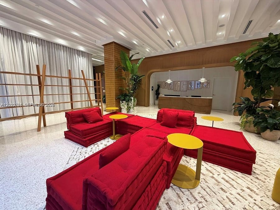 Furnished Finder property 1028604_1 photo 17