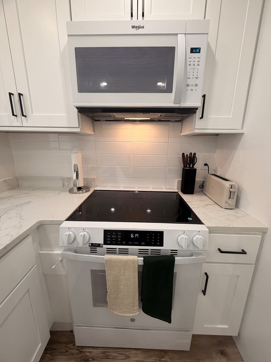 Furnished Finder property 1028606_1 photo 13