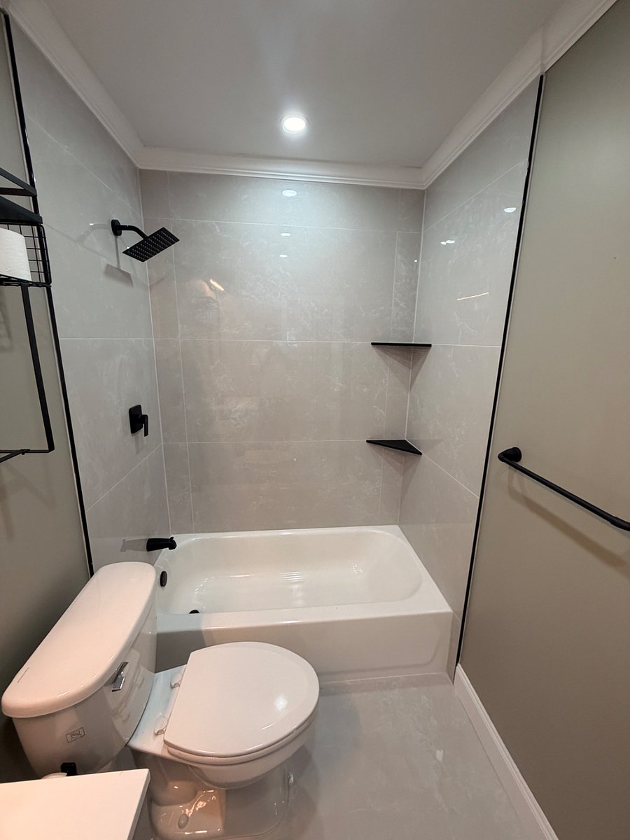 Furnished Finder property 1028606_1 photo 25