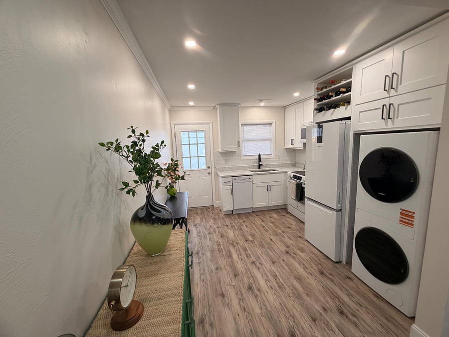 Furnished Finder property 1028606_1 photo 23