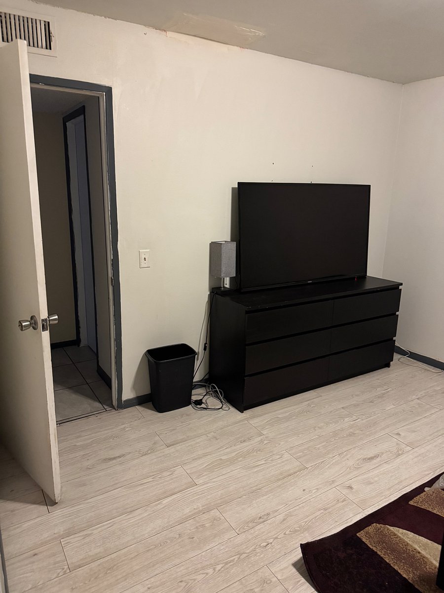 Furnished Finder property 1028607_1 photo 9