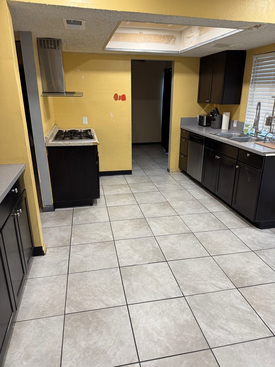 Furnished Finder property 1028607_1 photo 5