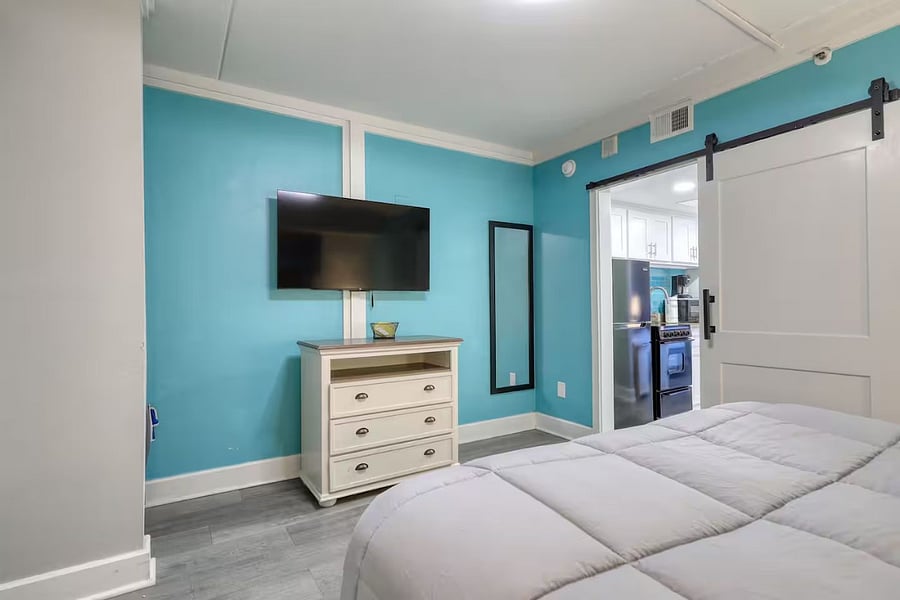 Furnished Finder property 1028617_1 photo 4