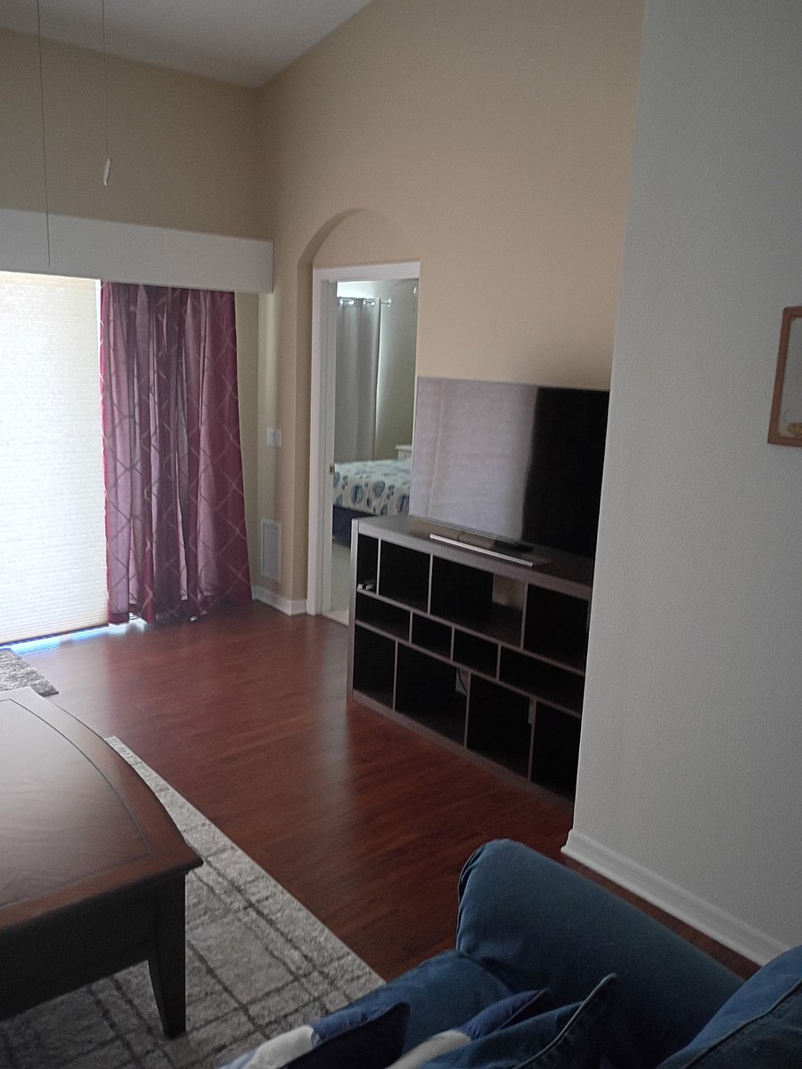 Furnished Finder property 1028627_1 photo 7