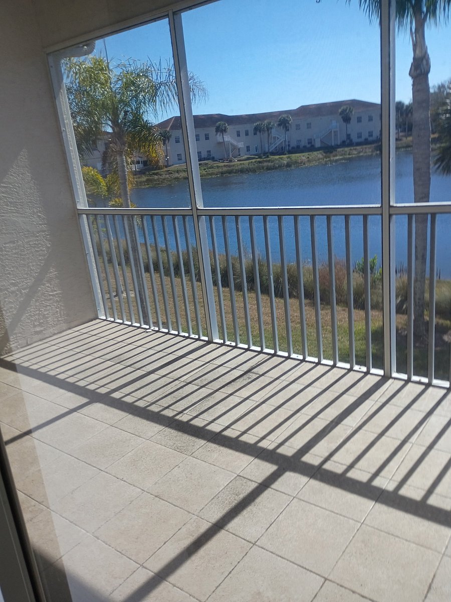 Furnished Finder property 1028627_1 photo 11