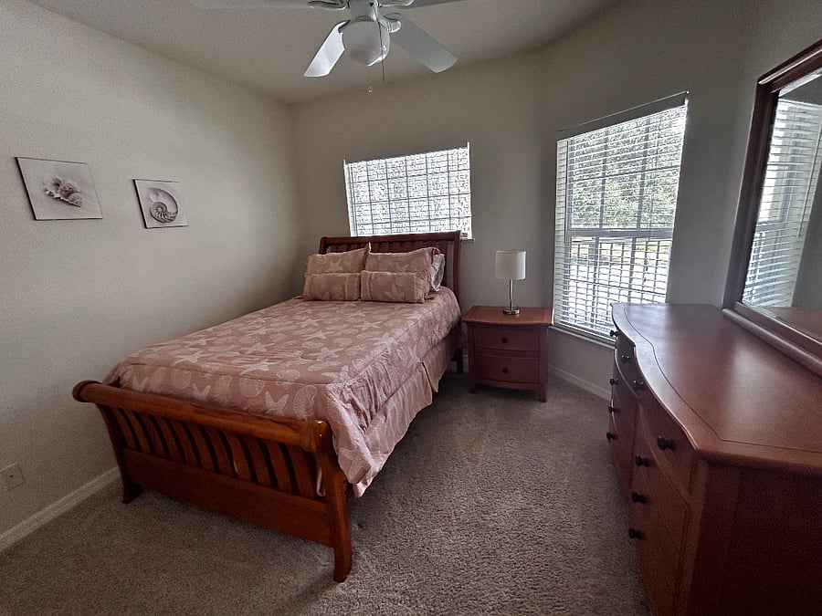 2nd bedroom