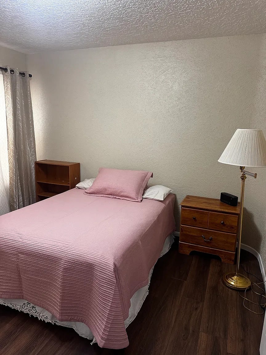 Furnished Finder property 1028648_1 photo 13