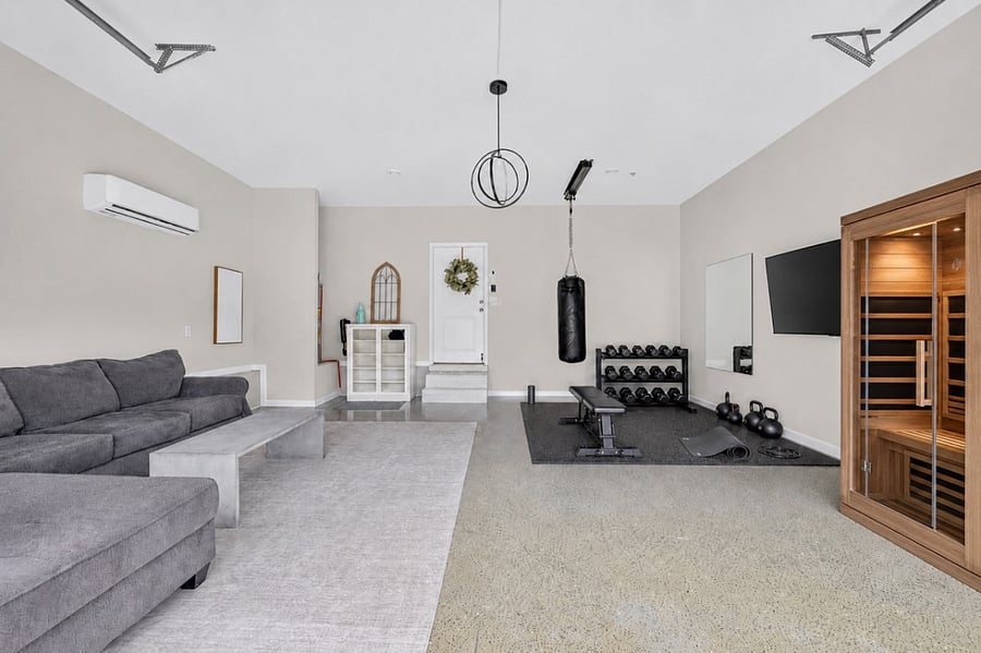Furnished Finder property 1028670_1 photo 35