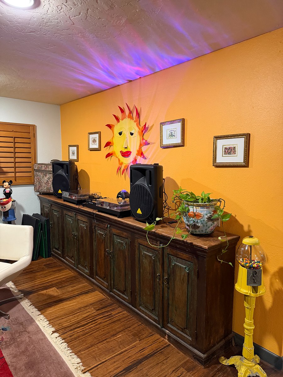 Furnished Finder property 1028673_1 photo 37