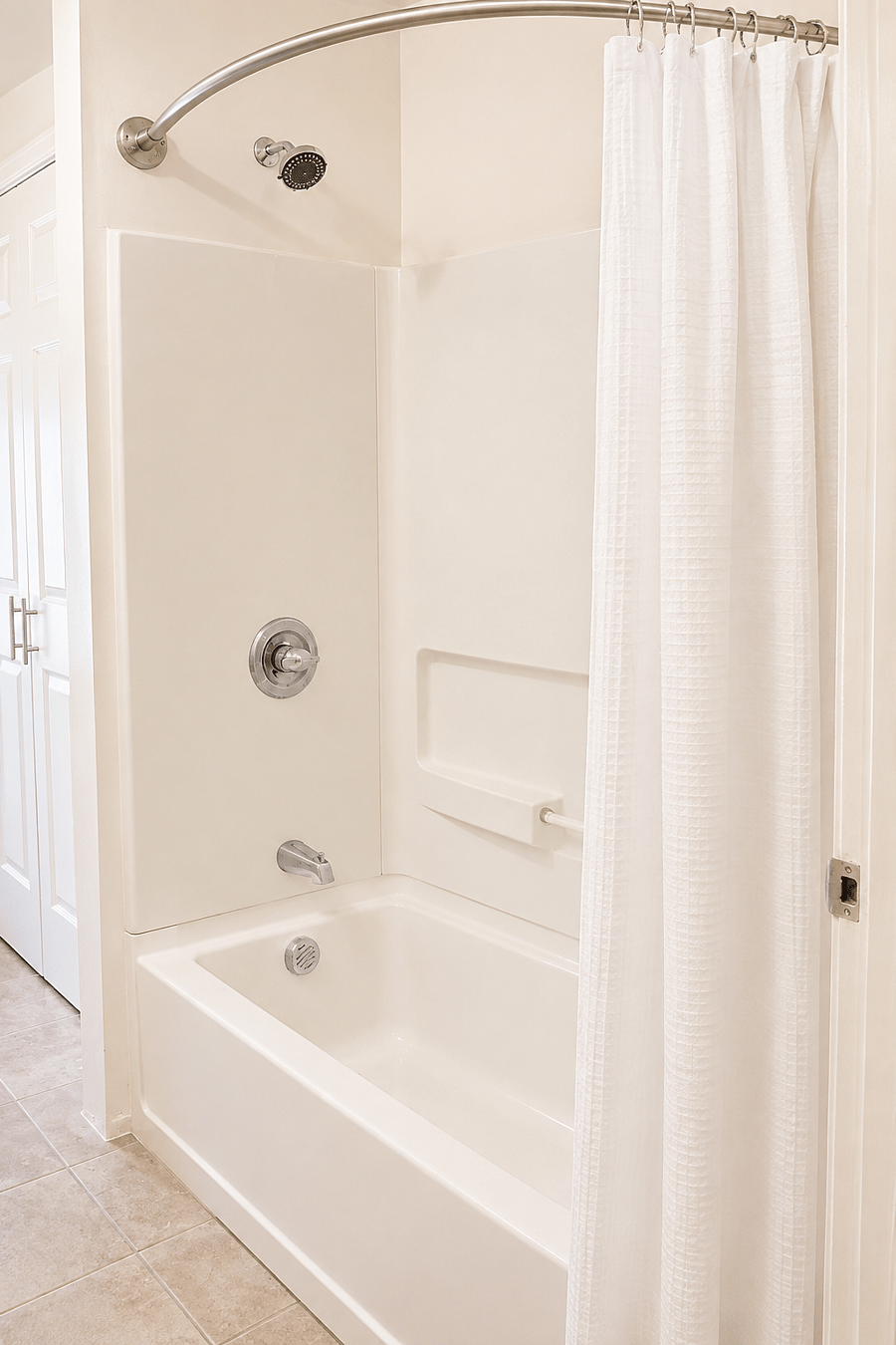 Furnished Finder property 1028674_1 photo 3