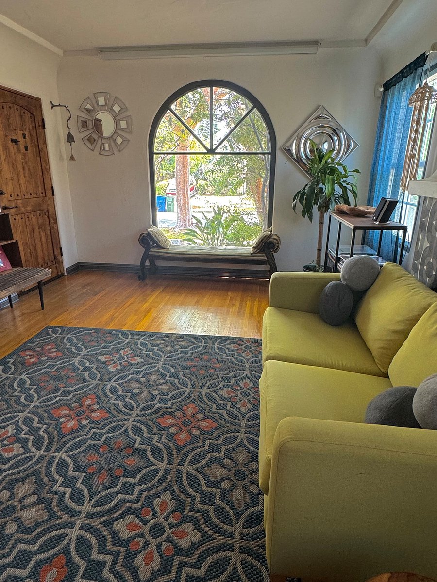 Furnished Finder property 1028676_1 photo 6
