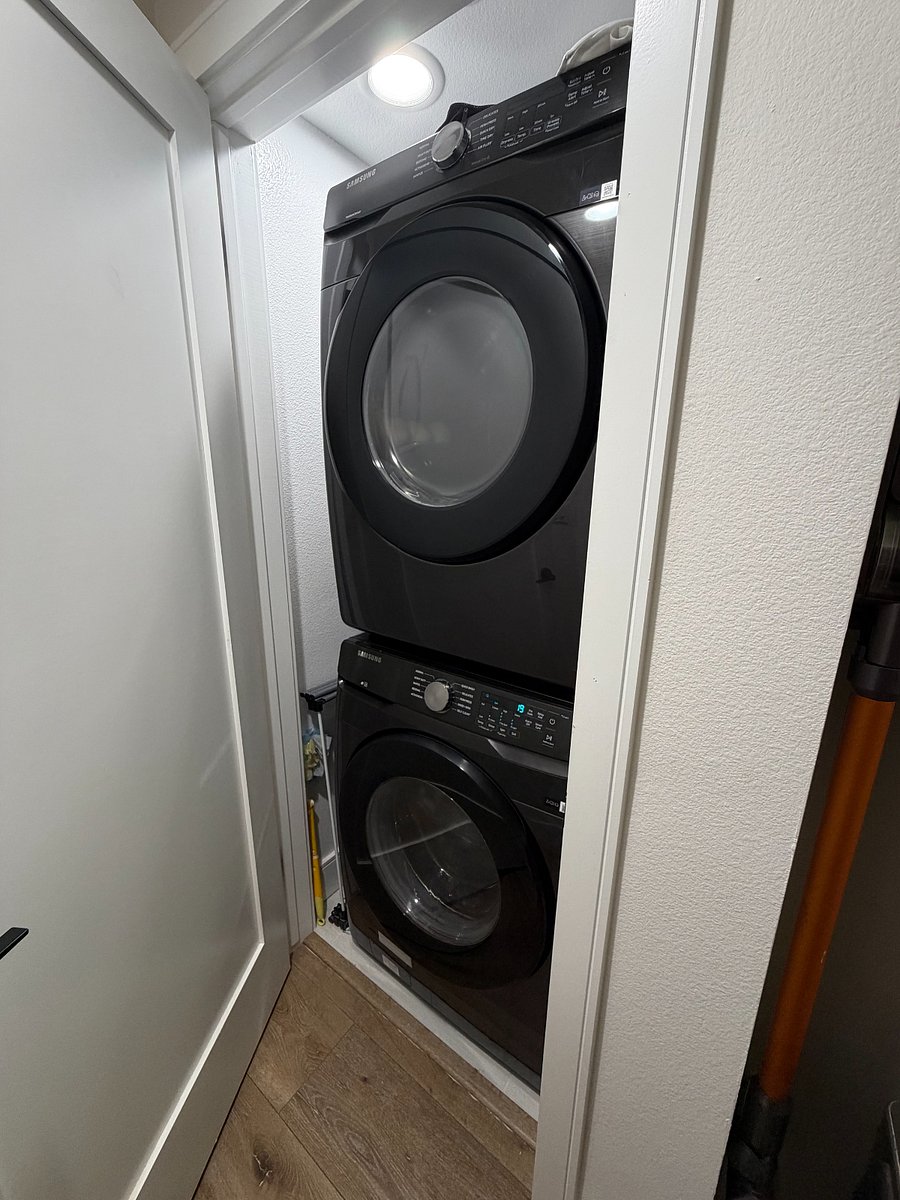Furnished Finder property 1028678_1 photo 11