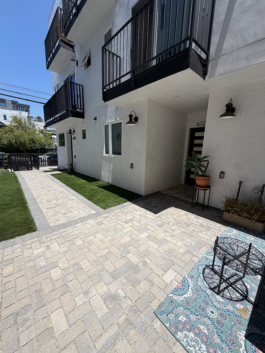 Furnished Finder property 1028678_1 photo 15