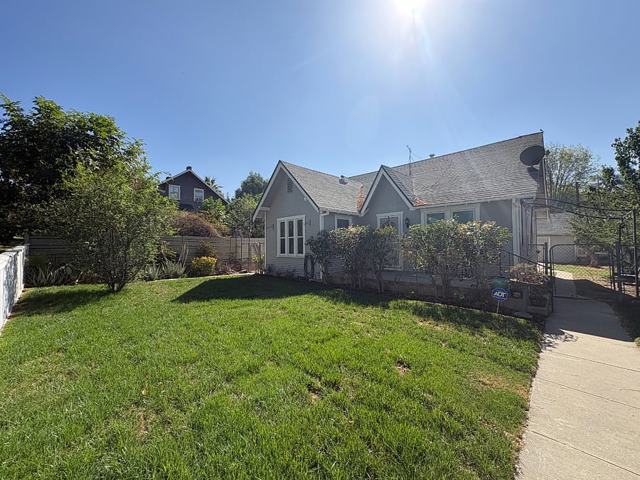 Furnished Finder property 1028681_1 photo 18