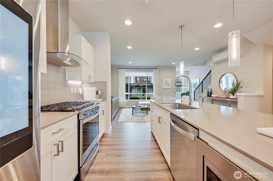 Furnished Finder property 1028691_1 photo 5