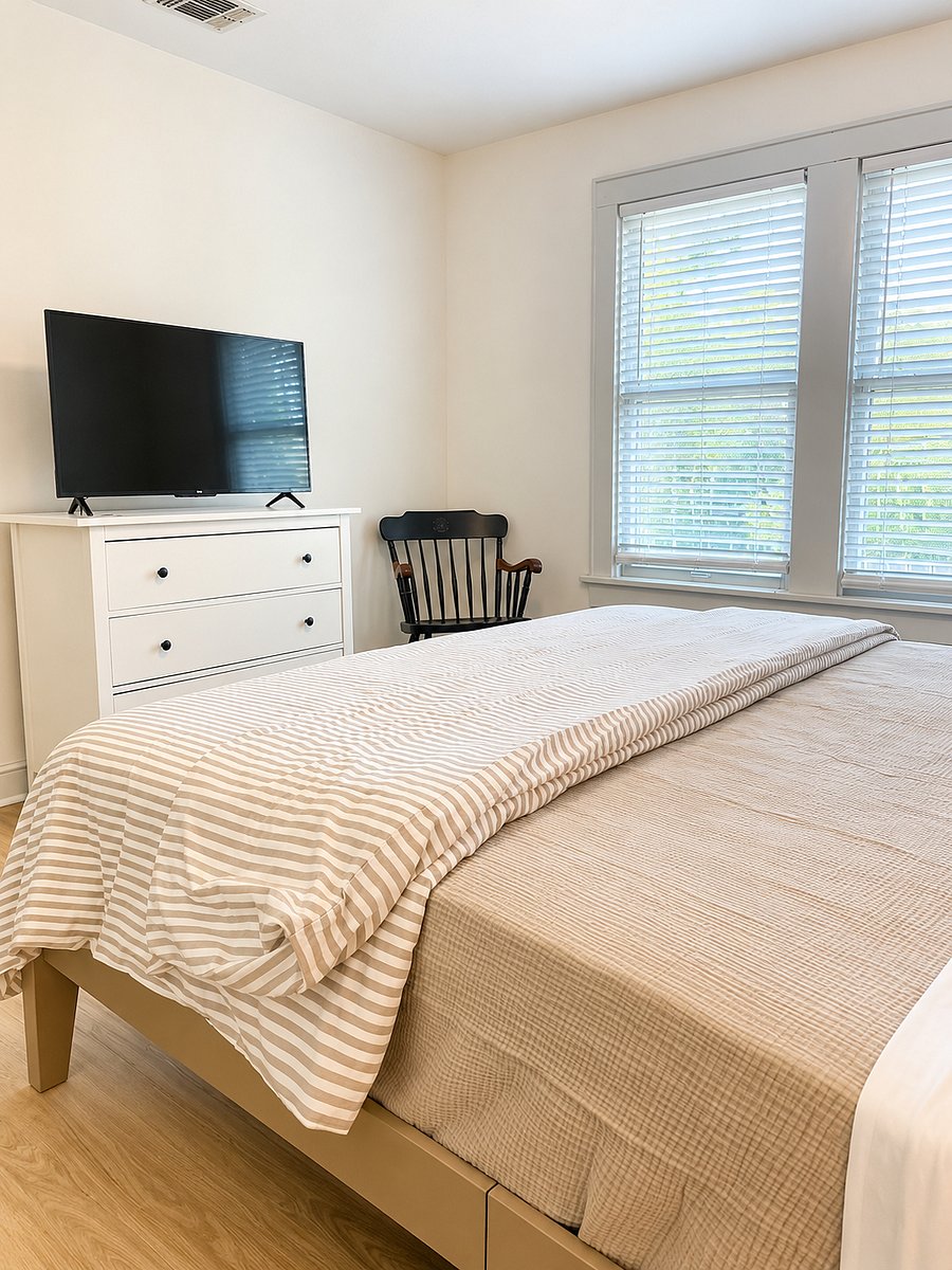 Furnished Finder property 1028706_1 photo 15