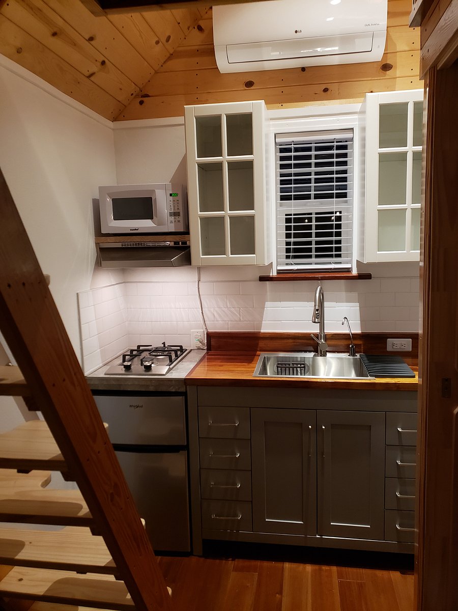 Furnished Finder property 1028708_1 photo 7