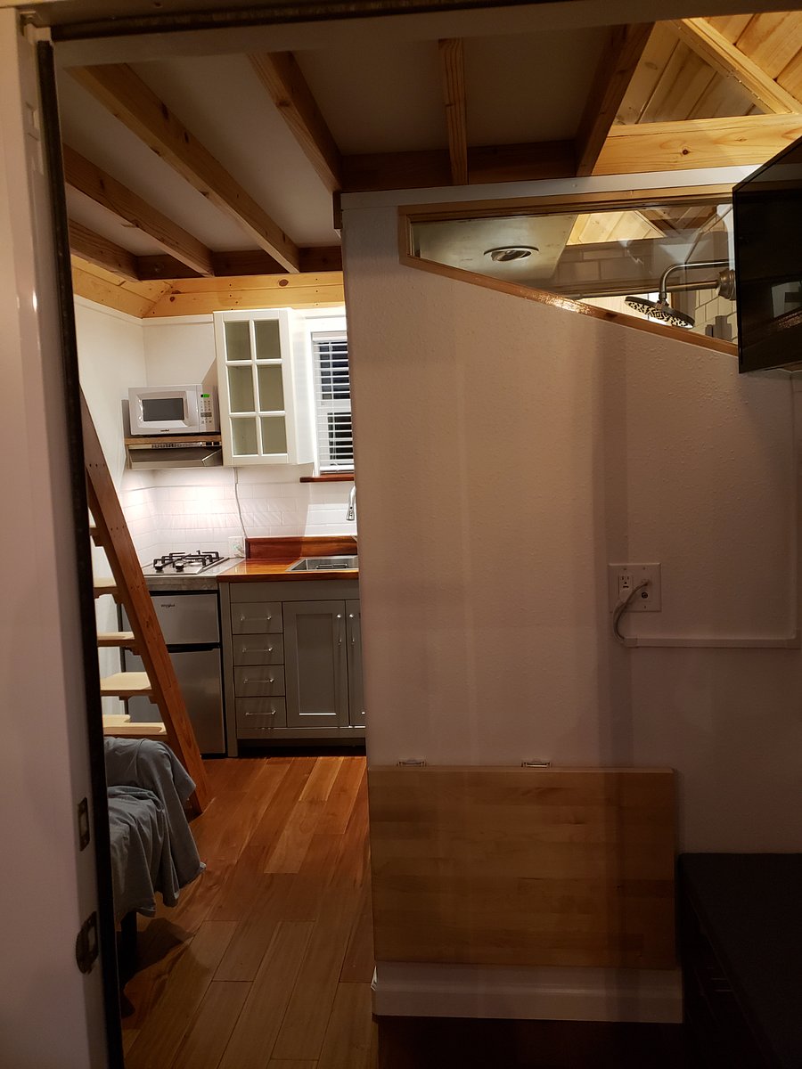 Furnished Finder property 1028708_1 photo 8