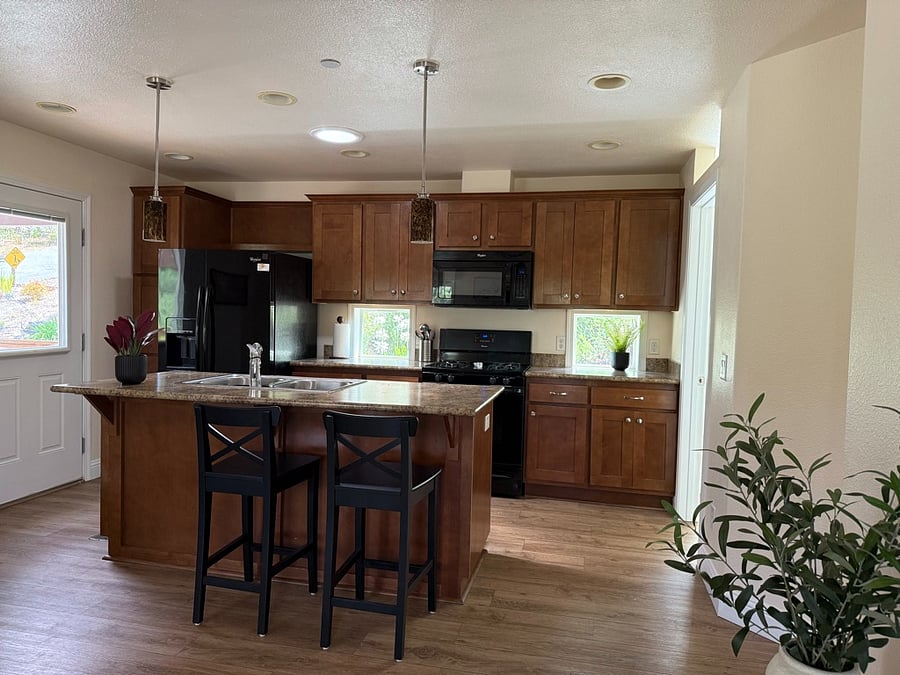 Furnished Finder property 1028736_1 photo 3