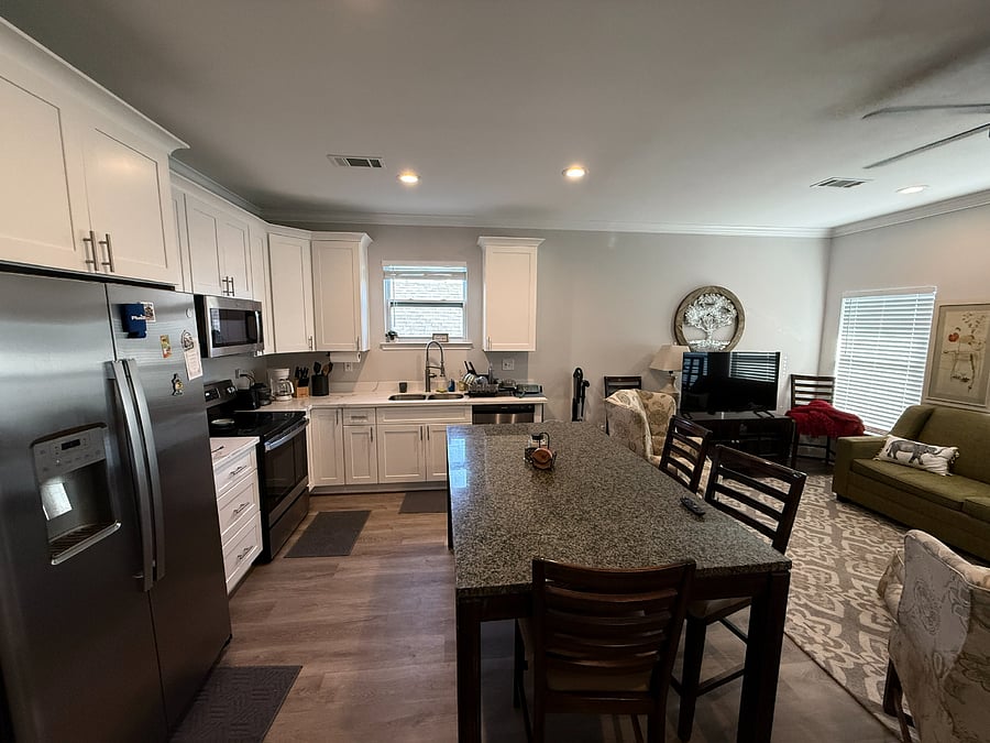Furnished Finder property 1028737_1 photo 4