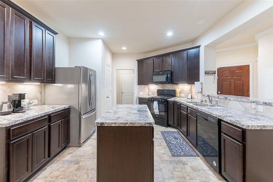Furnished Finder property 1028756_1 photo 6