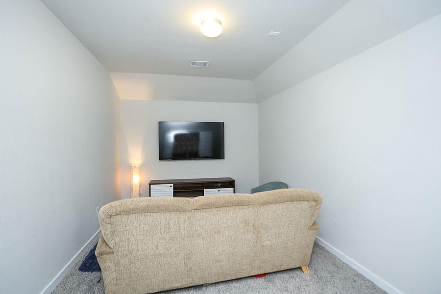 Furnished Finder property 1028757_1 photo 19