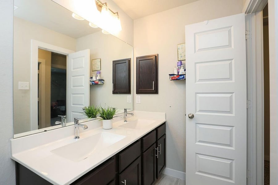 Furnished Finder property 1028757_1 photo 12